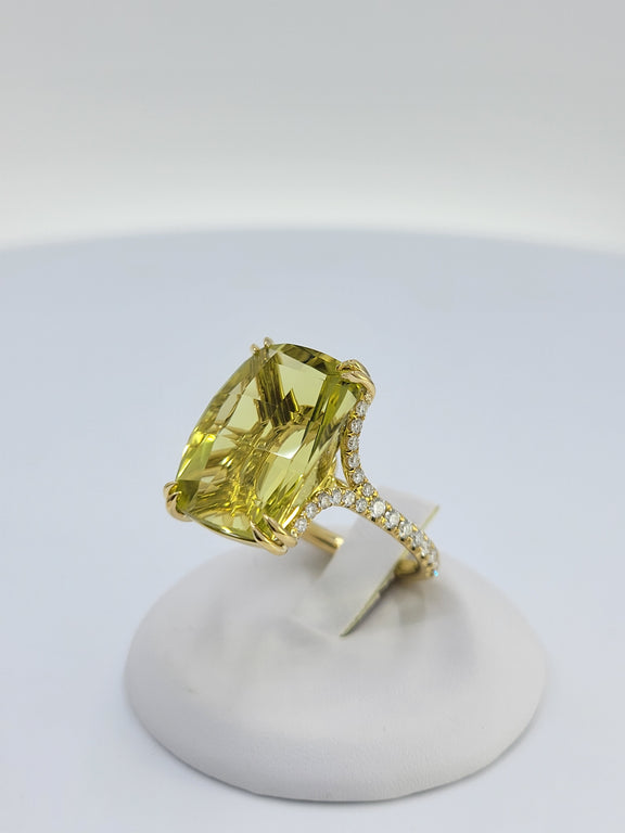 Lemon Quartz Ringpop